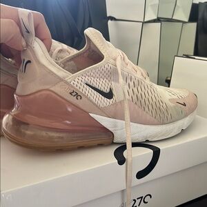 Nike Air Max 270 Women's Shoes - pink and white